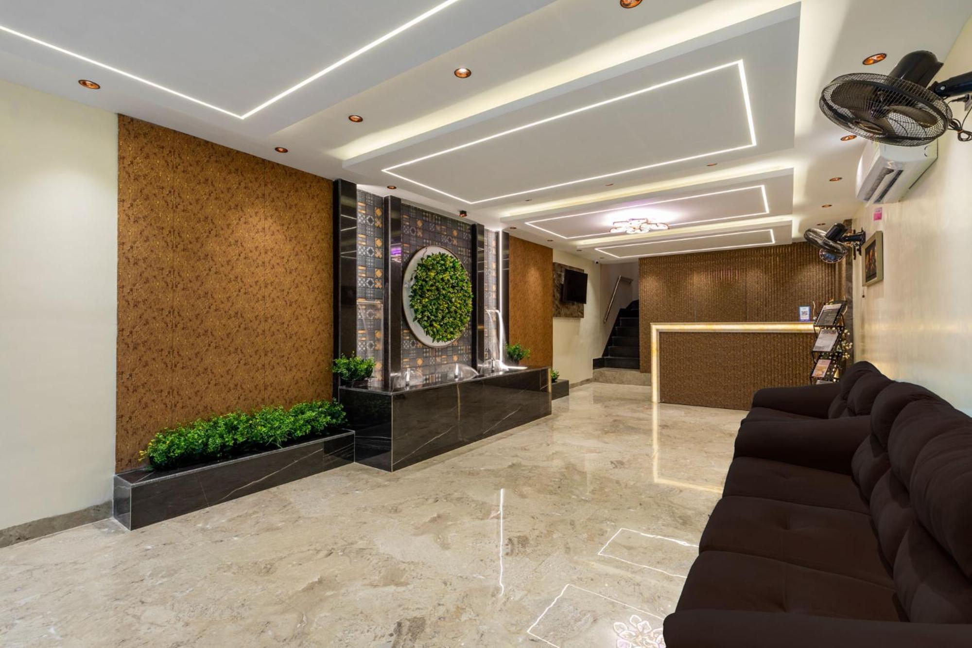 Hotel Zara International Mumbai Bagian luar foto
